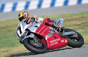 me_on_bike.jpg (34352 bytes)